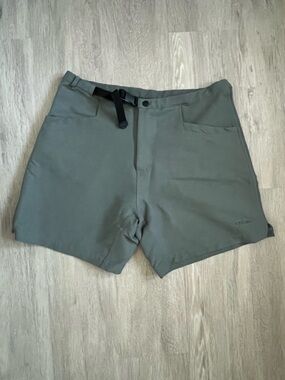 Trek Grey Shorts Large Fitness Trailrider Cycle Bike Hybrid Active